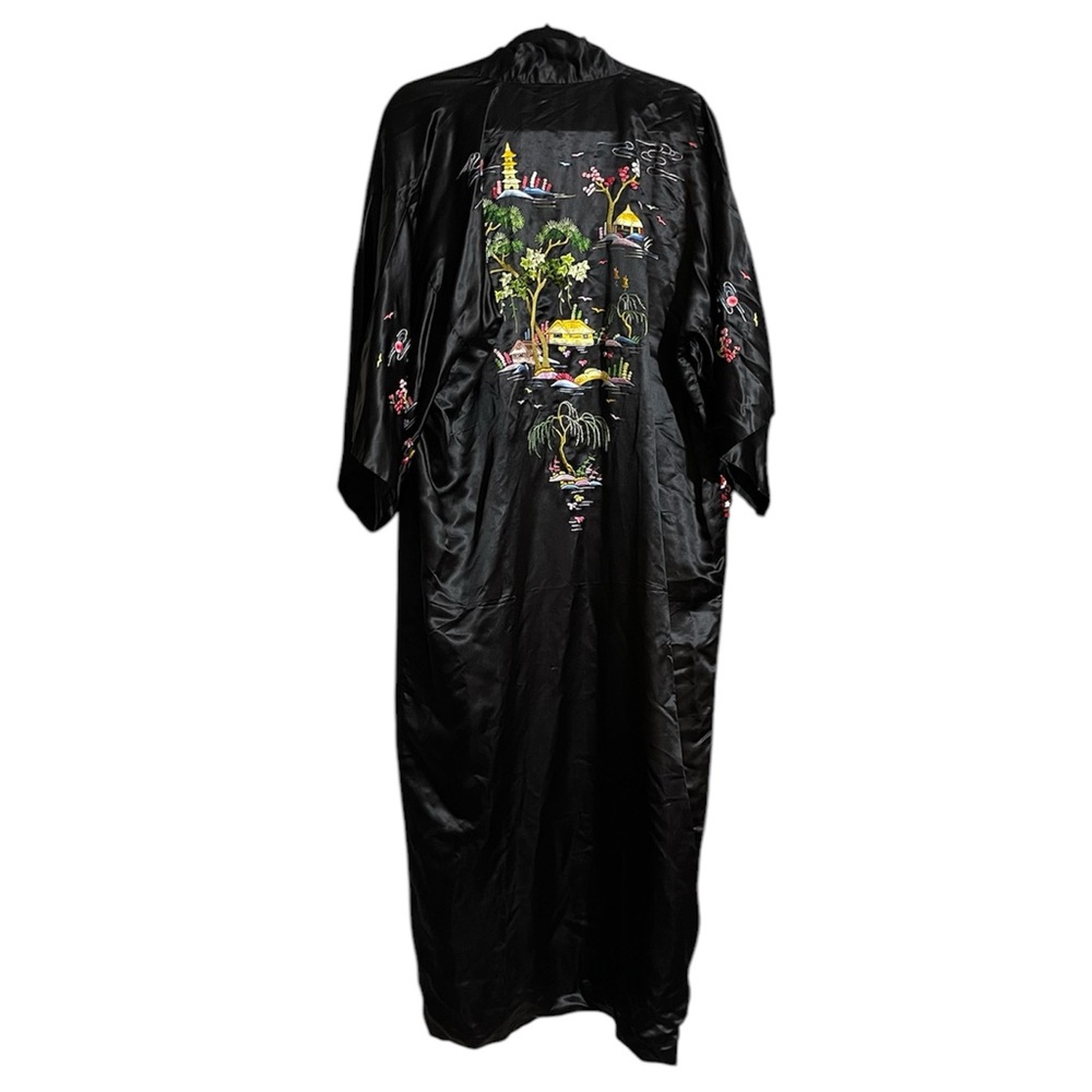 Vintage Golden Bee Embroidered Black Silk Rayon Blend Kimono O/S